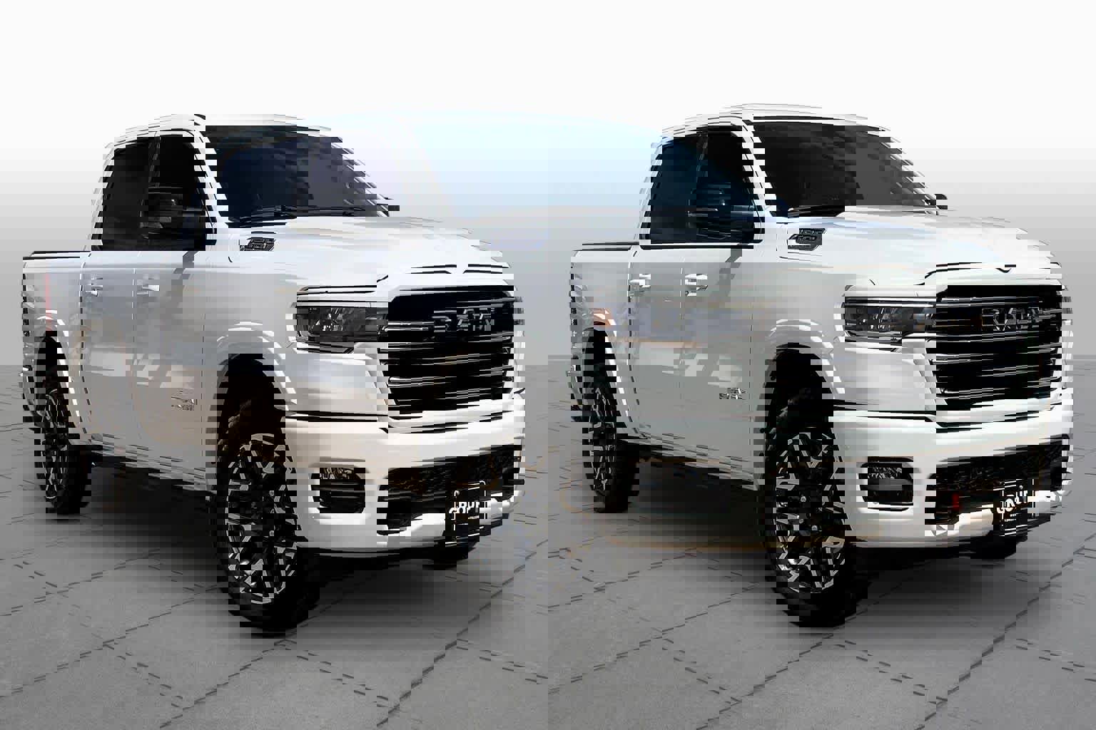 Used 2026 RAM 1500 Laramie w/ Laramie Southwest Edition AWD/4WD image 3