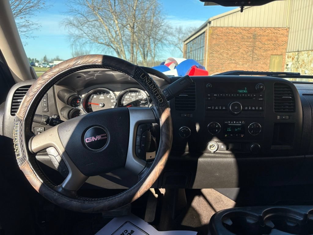 Used 2011 GMC Sierra 1500 SLE w/ Power Tech Package AWD/4WD image 18