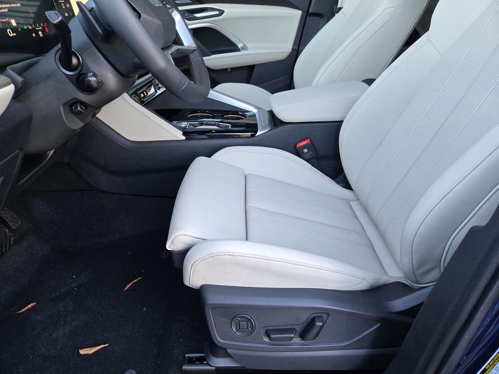 New 2025 Audi Q5 Premium Plus image 26