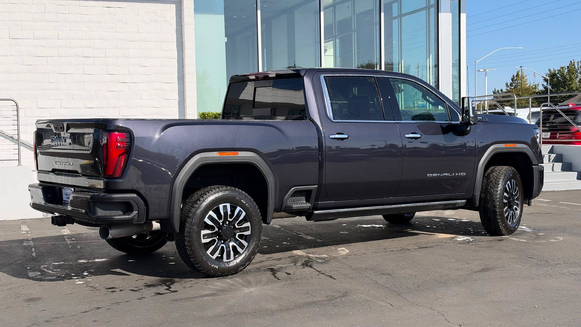 New 2026 GMC Sierra 2500 Denali Ultimate w/ Max Trailering Package AWD/4WD image 4