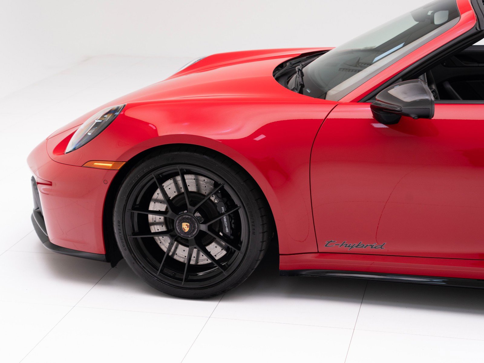 Certified 2025 Porsche 911 Carrera 4 GTS image 11