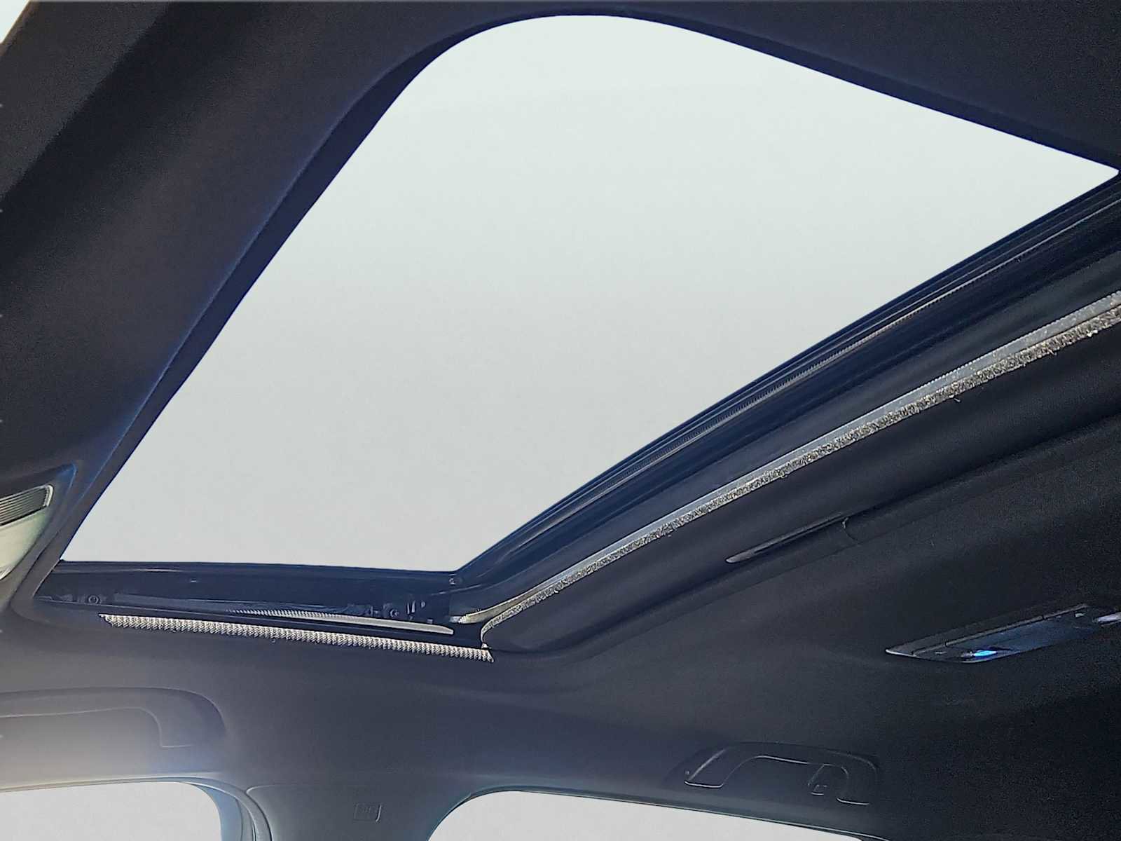 Used 2024 MAZDA CX-5 Signature image 15