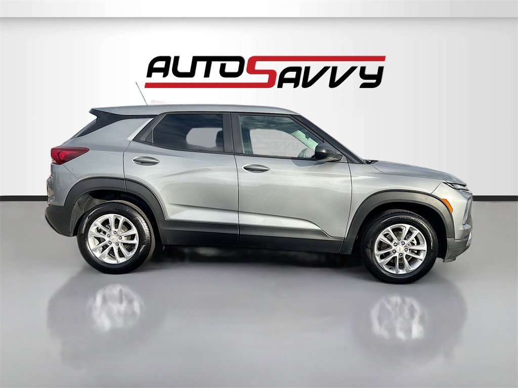 Used 2025 Chevrolet TrailBlazer LS w/ LS Convenience Package image 8