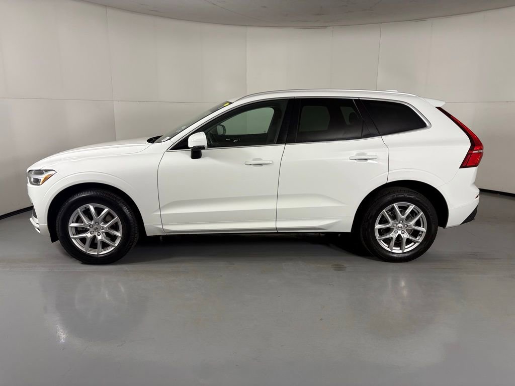 Used 2020 Volvo XC60 T5 Momentum image 5