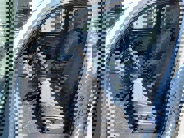 New 2025 Volkswagen Tiguan SE R-Line image 25