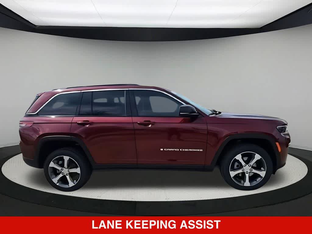 New 2026 Jeep Grand Cherokee Limited AWD/4WD image 10