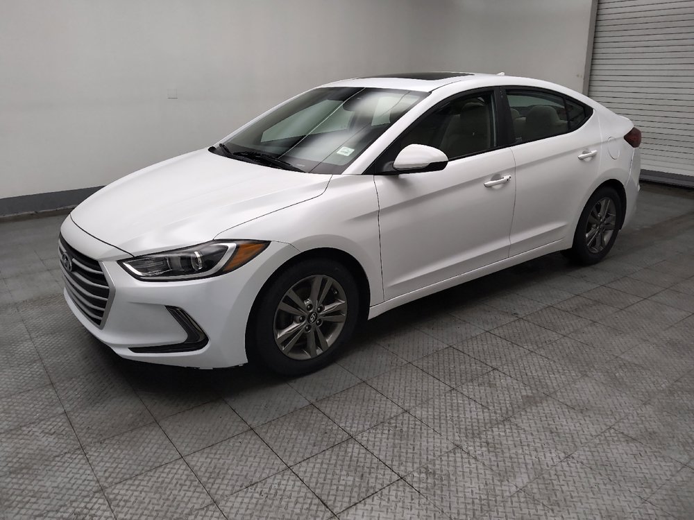 Used 2018 Hyundai Elantra Value Edition FWD image 2
