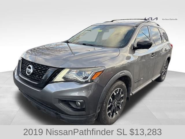 Used 2019 Nissan Pathfinder SL image 4