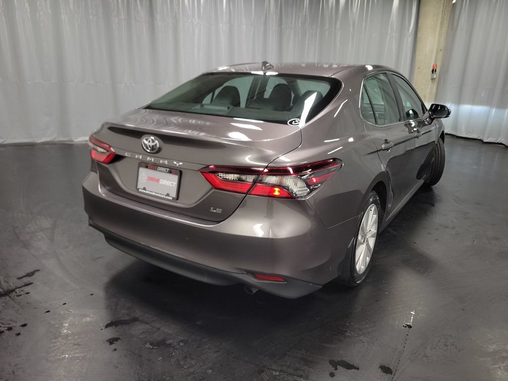 Used 2023 Toyota Camry LE FWD image 8