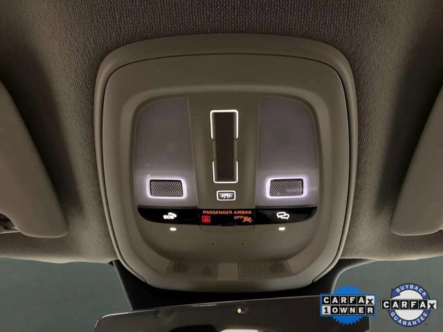 Used 2025 Volvo XC40 B5 Core image 58