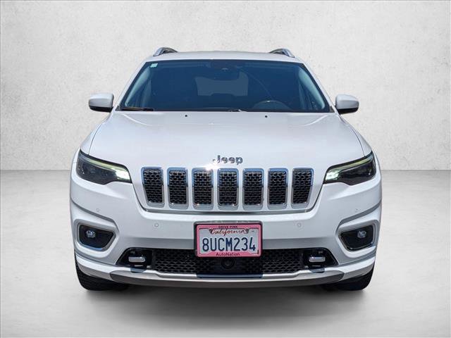Used 2019 Jeep Cherokee Overland w/ Technology Group AWD/4WD image 2