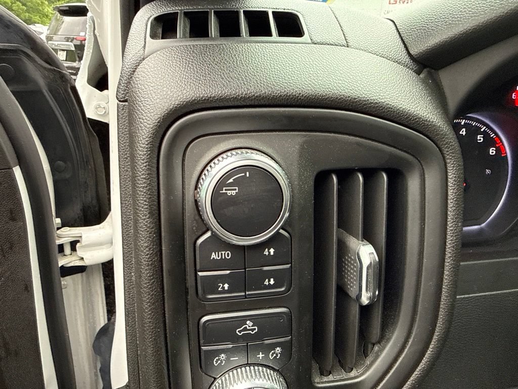 Used 2023 GMC Sierra 1500 Pro w/ Graphite Edition AWD/4WD image 26
