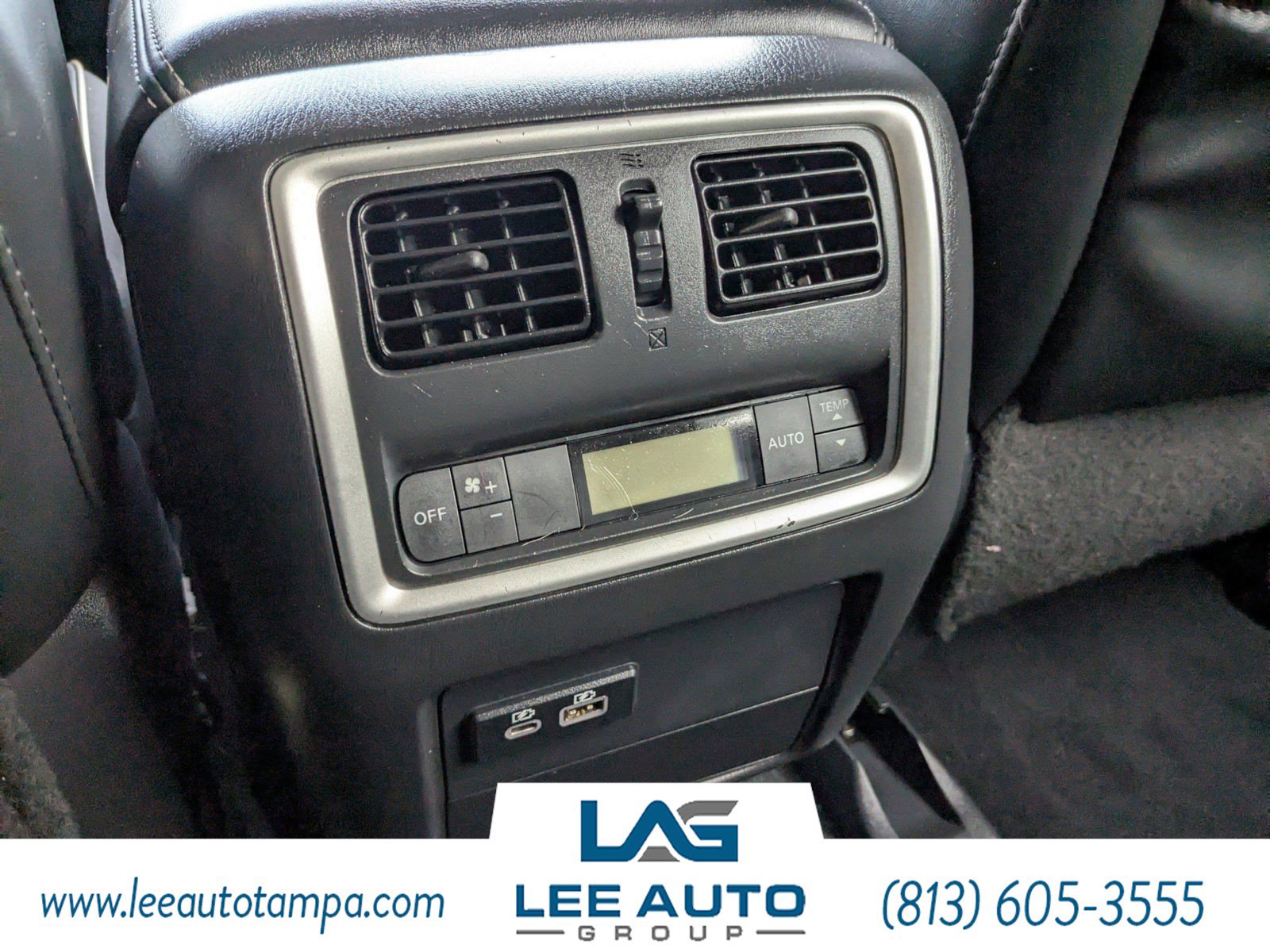 Used 2019 INFINITI QX60 Luxe w/ Essential Package image 16