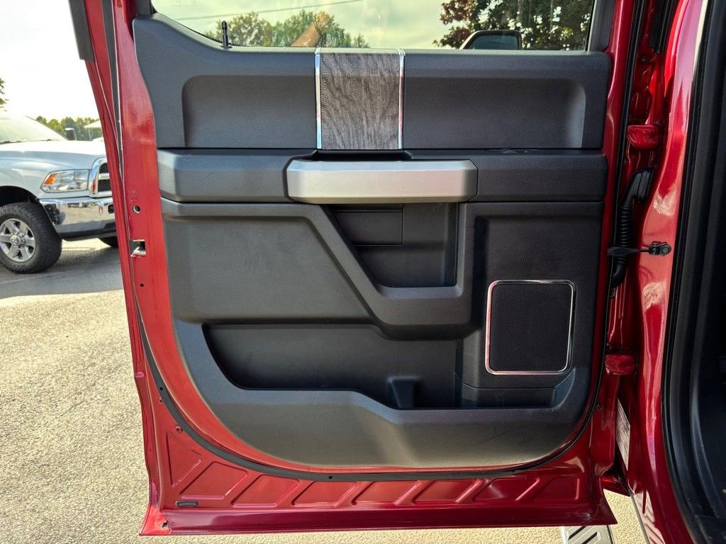 Used 2017 Ford F250 Lariat w/ Lariat Ultimate Package image 20
