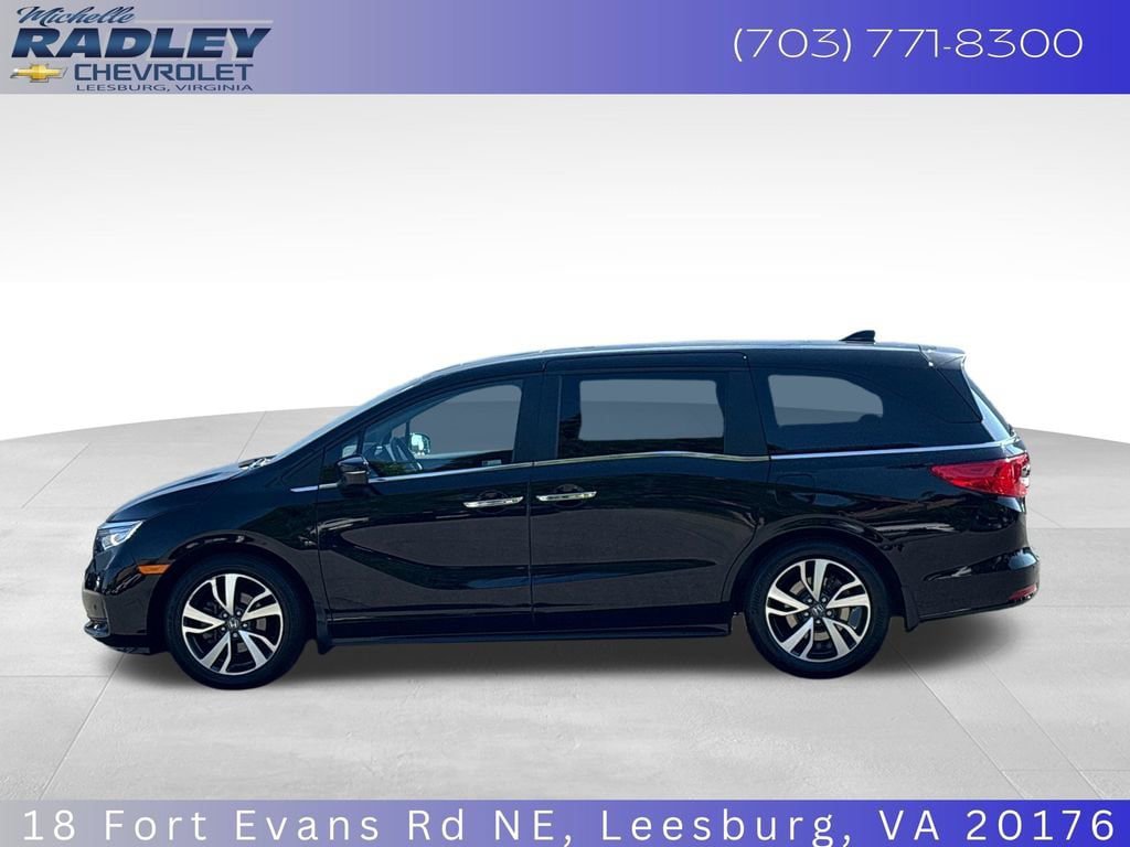 Used 2023 Honda Odyssey Touring image 2