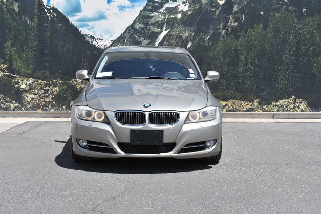 Used 2011 BMW 335i xDrive Sedan AWD/4WD image 5