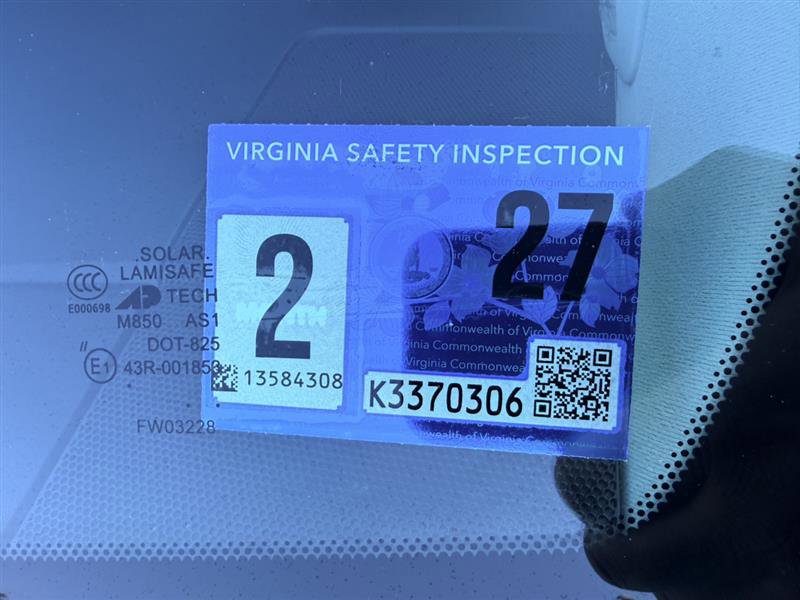 Used 2015 Lexus GX 460 4WD w/NAVIGATION SYSTEM & SUNR image 38