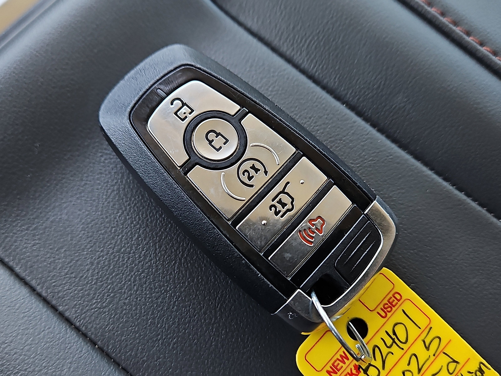 Used 2025 Ford Expedition Max Active image 20