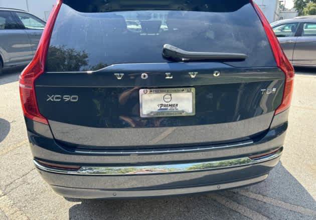 Used 2025 Volvo XC90 T8 Ultra w/ Protection Package Premier AWD/4WD image 6