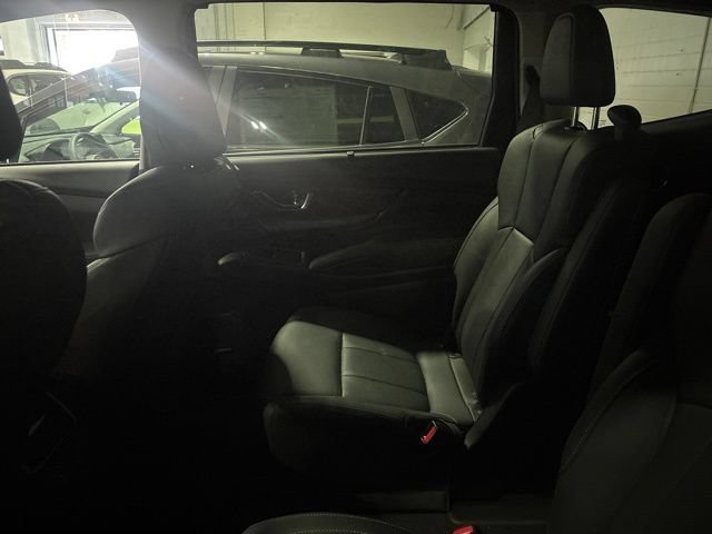 Used 2025 Subaru Ascent Touring AWD/4WD image 5