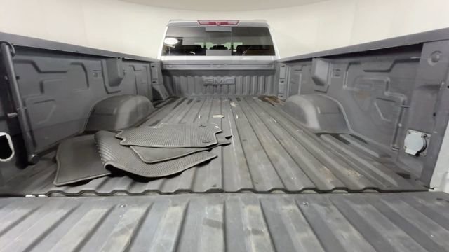 Used 2021 GMC Sierra 2500 SLT w/ SLT Premium Package AWD/4WD image 14