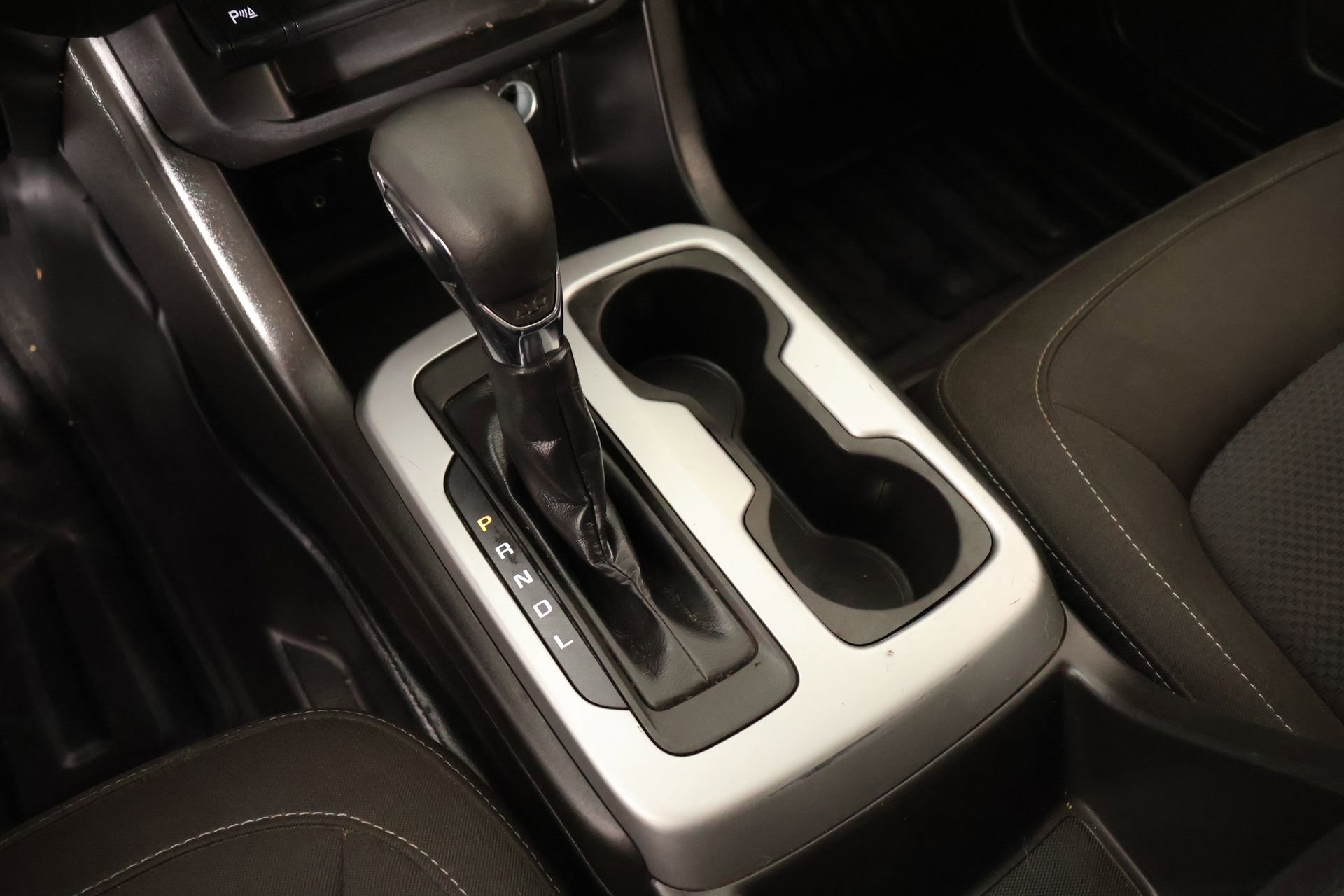 Used 2022 Chevrolet Colorado LT w/ Fleet Safety Package image 7