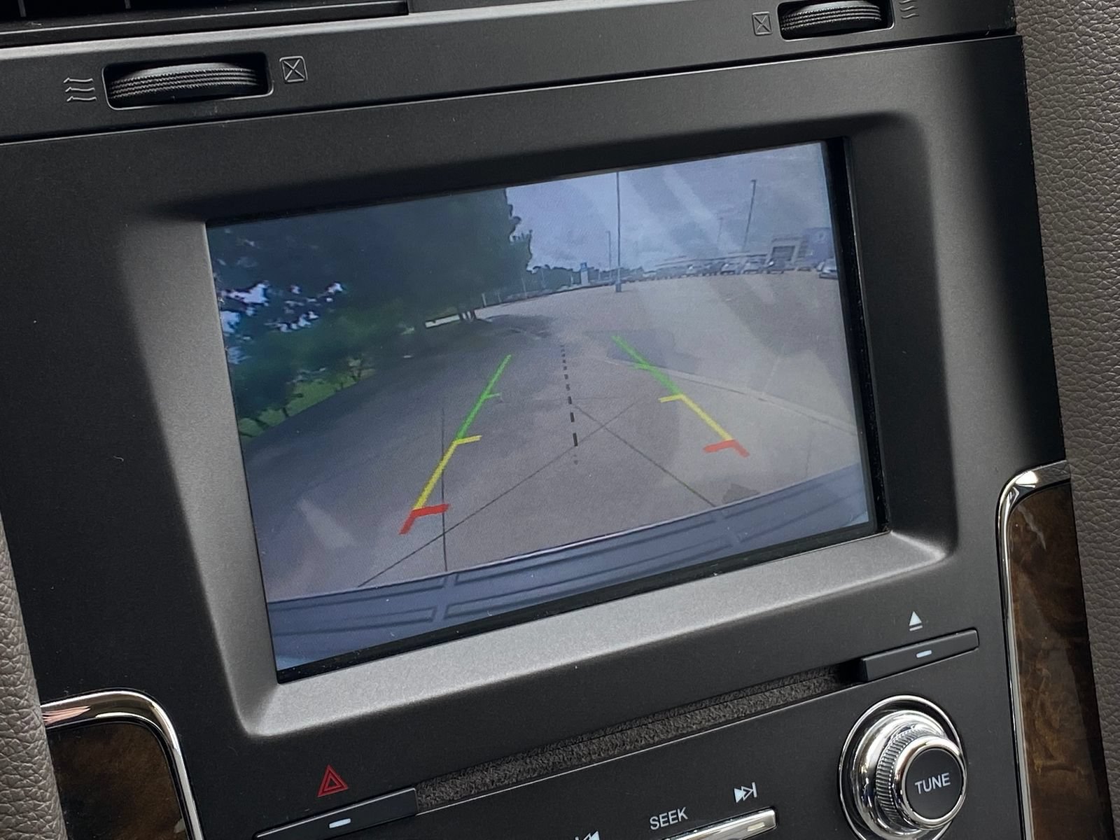 Used 2017 Lincoln Navigator L Select RWD image 18