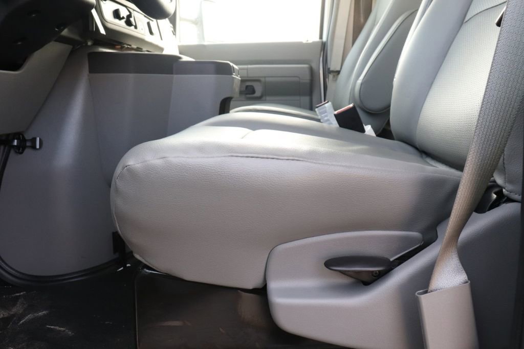 New 2027 Ford E-450 and Econoline 450 Super Duty image 26