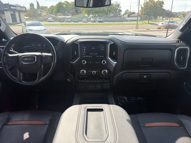 Used 2022 GMC Sierra 2500 AT4 w/ Gooseneck/5TH Wheel Package AWD/4WD image 16