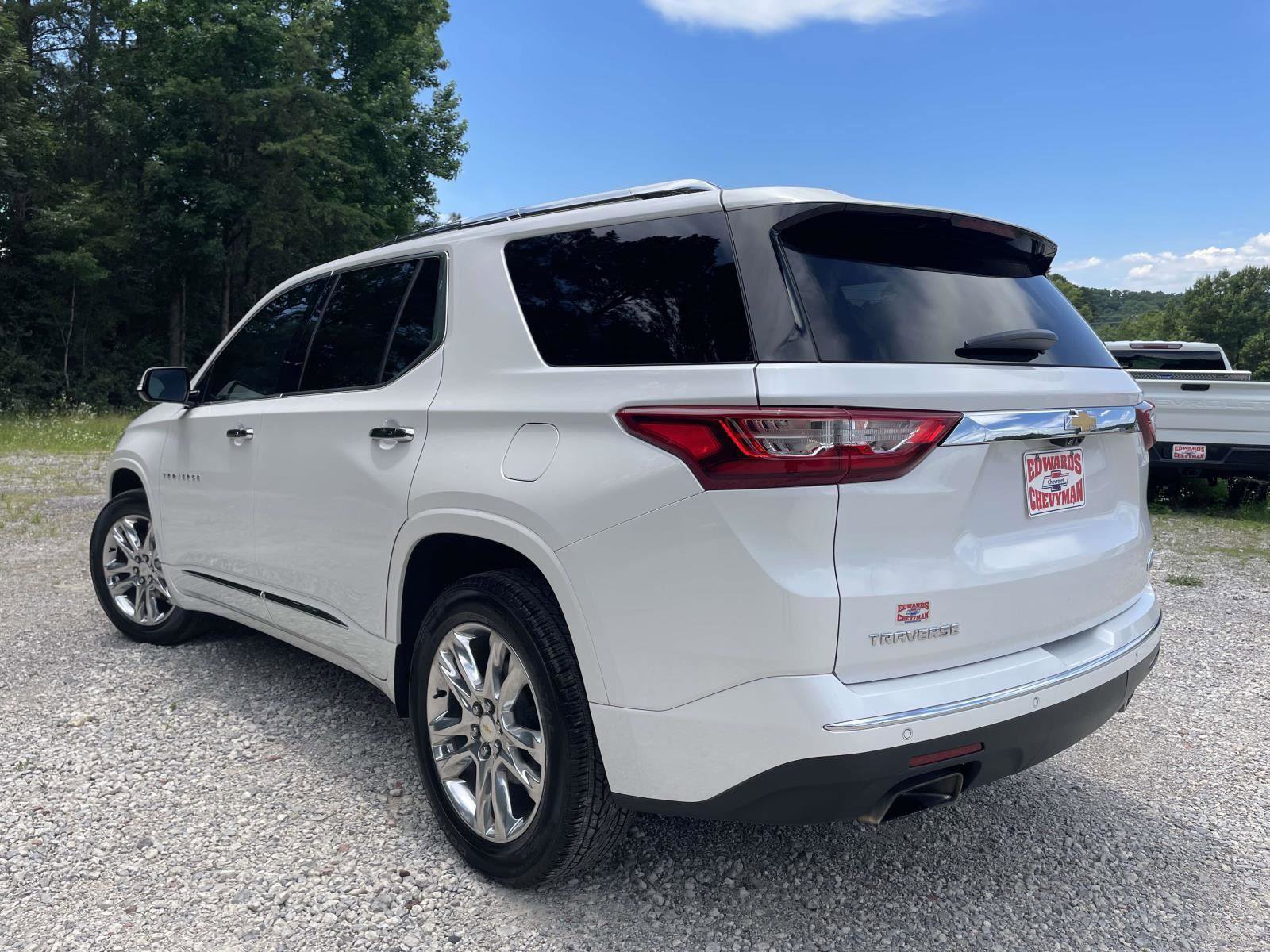 Used 2021 Chevrolet Traverse High Country w/ LPO, Floor Liner Package FWD image 25
