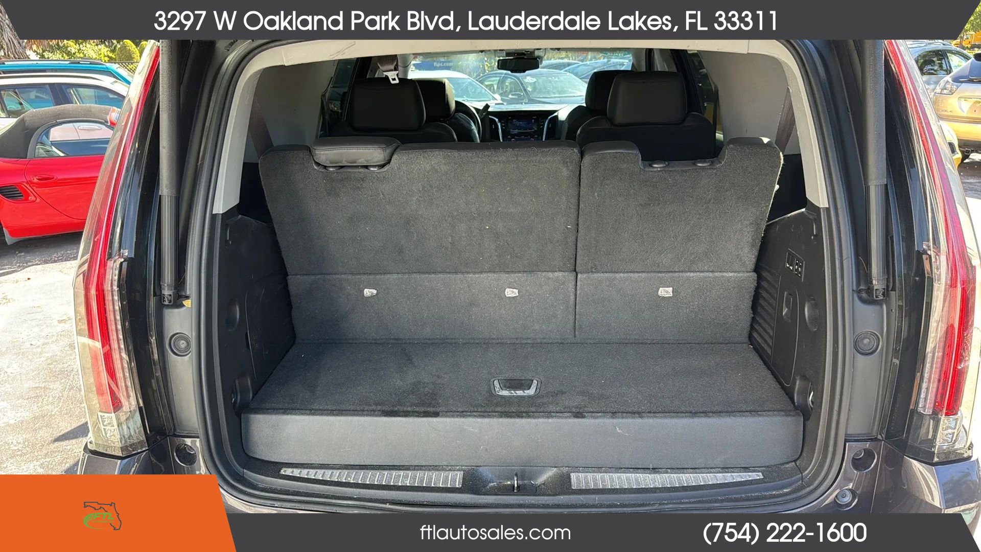 Used 2015 Cadillac Escalade Premium RWD image 59