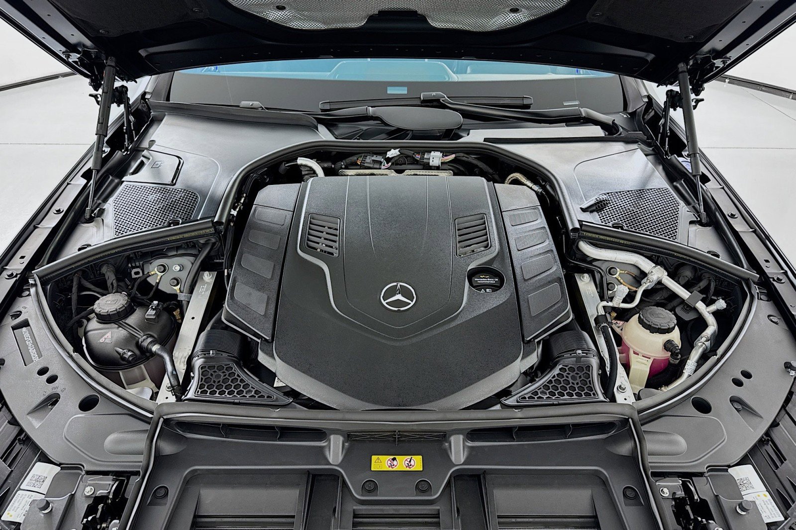 New 2026 Mercedes-Benz S 580 4MATIC Sedan image 10