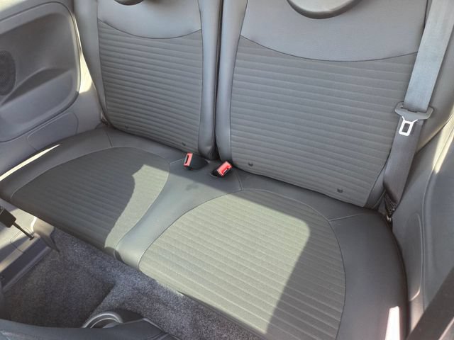 Used 2018 FIAT 500 Pop w/ Urbana Appearance Package FWD image 11