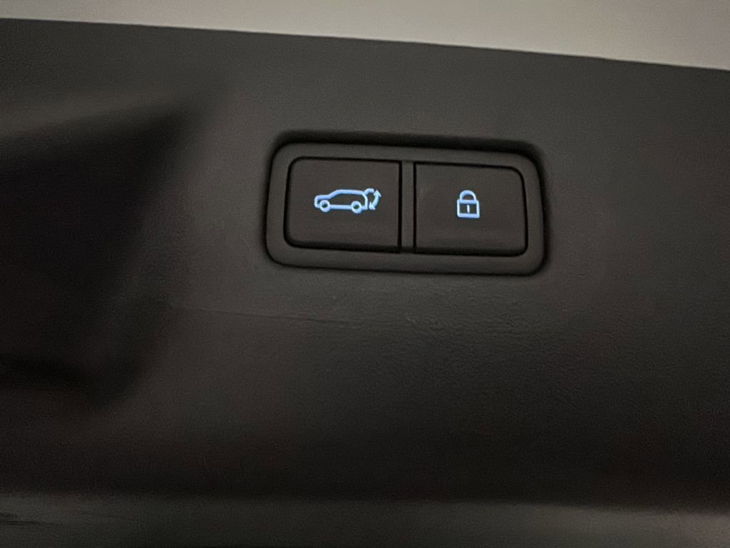 New 2026 Hyundai Santa Fe SE image 15