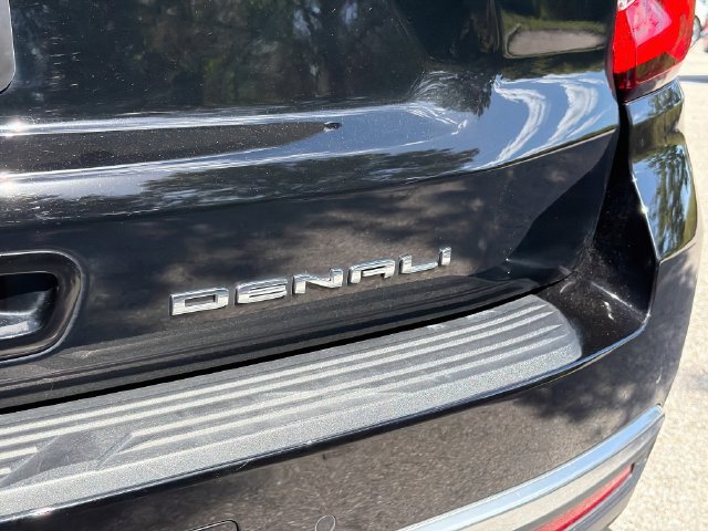 Used 2024 GMC Yukon Denali AWD/4WD image 11