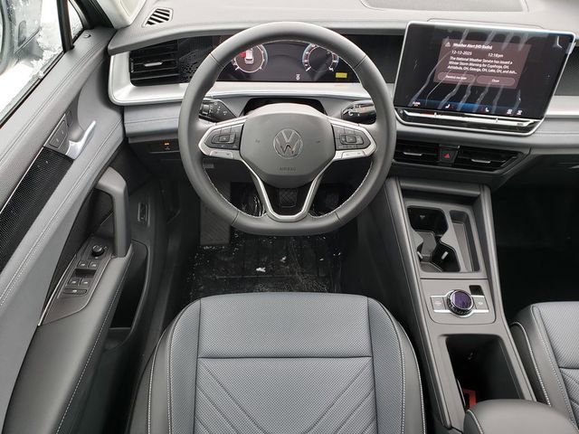 New 2026 Volkswagen Tiguan SE image 9