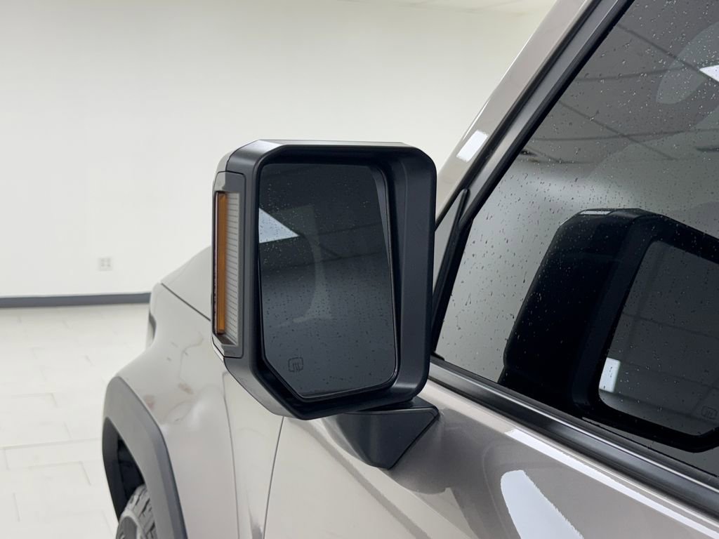 Used 2024 Toyota Land Cruiser image 38