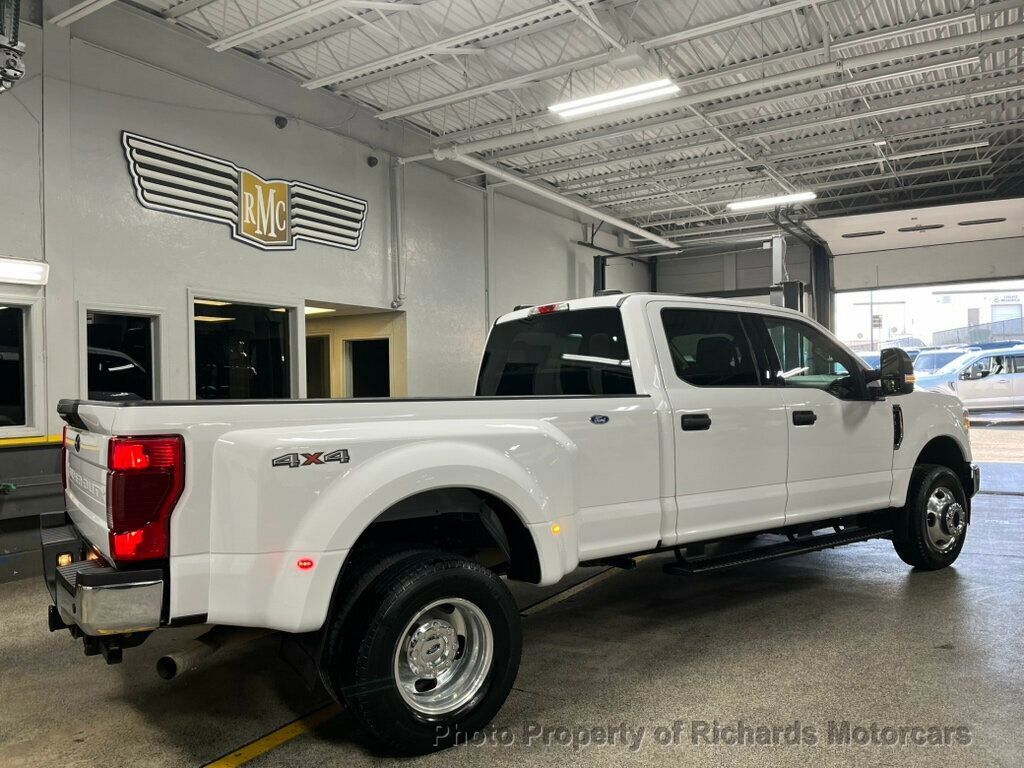 Used 2020 Ford F350 XLT w/ XLT Value Package image 2