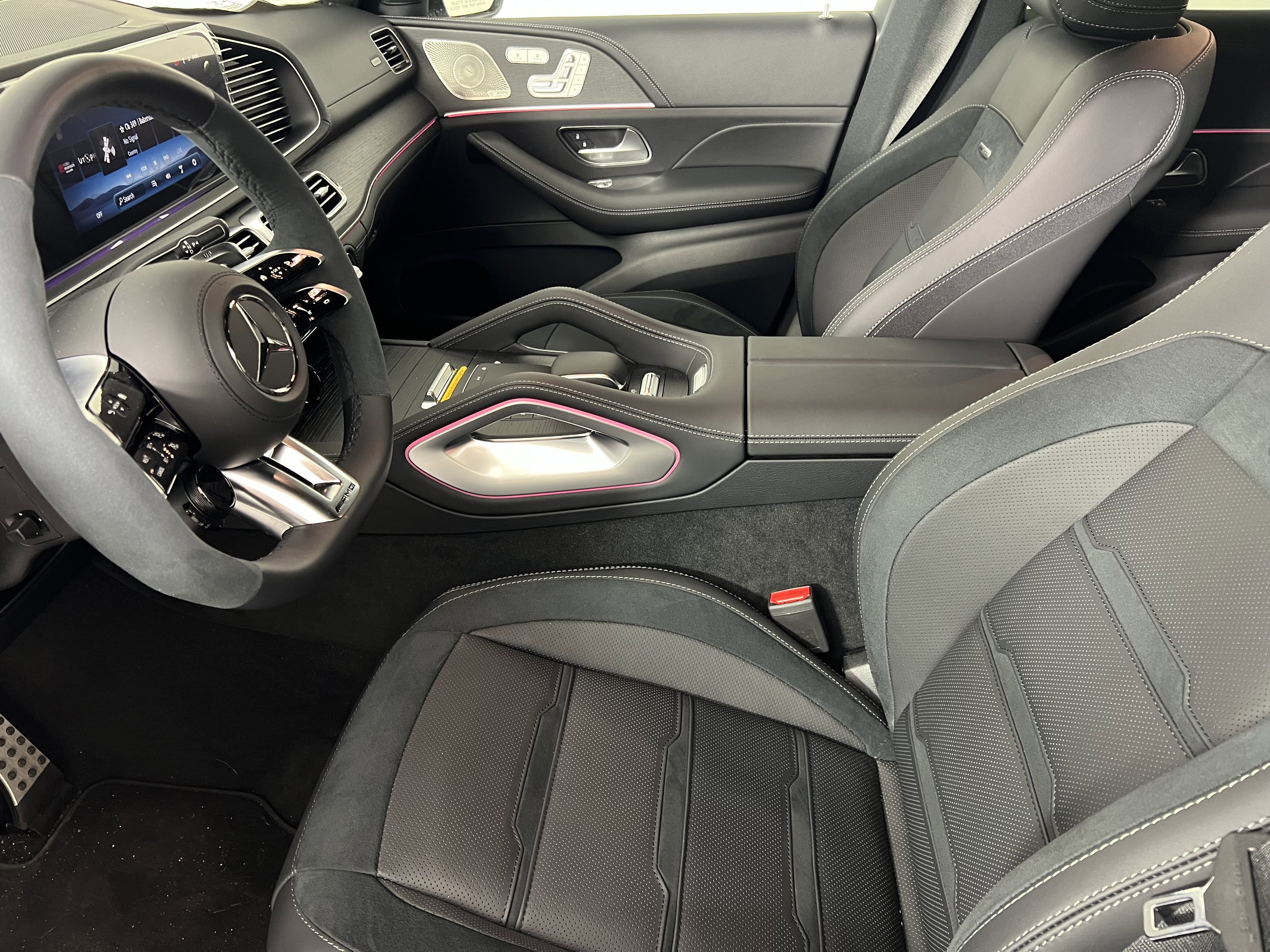 New 2025 Mercedes-Benz GLE 53 AMG 4MATIC Coupe image 4