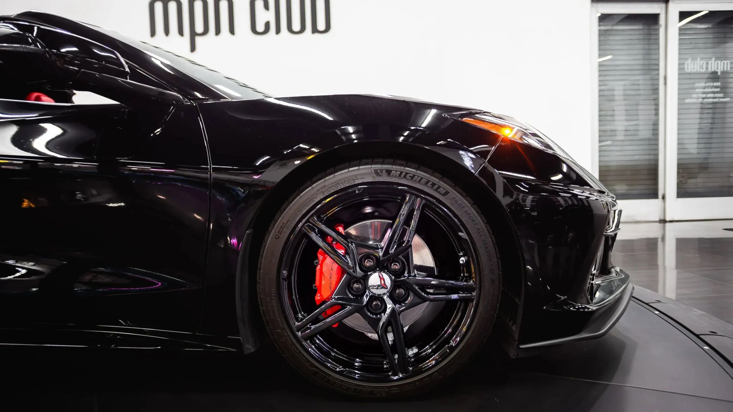 Used 2023 Chevrolet Corvette Stingray Coupe w/ 1LT image 18