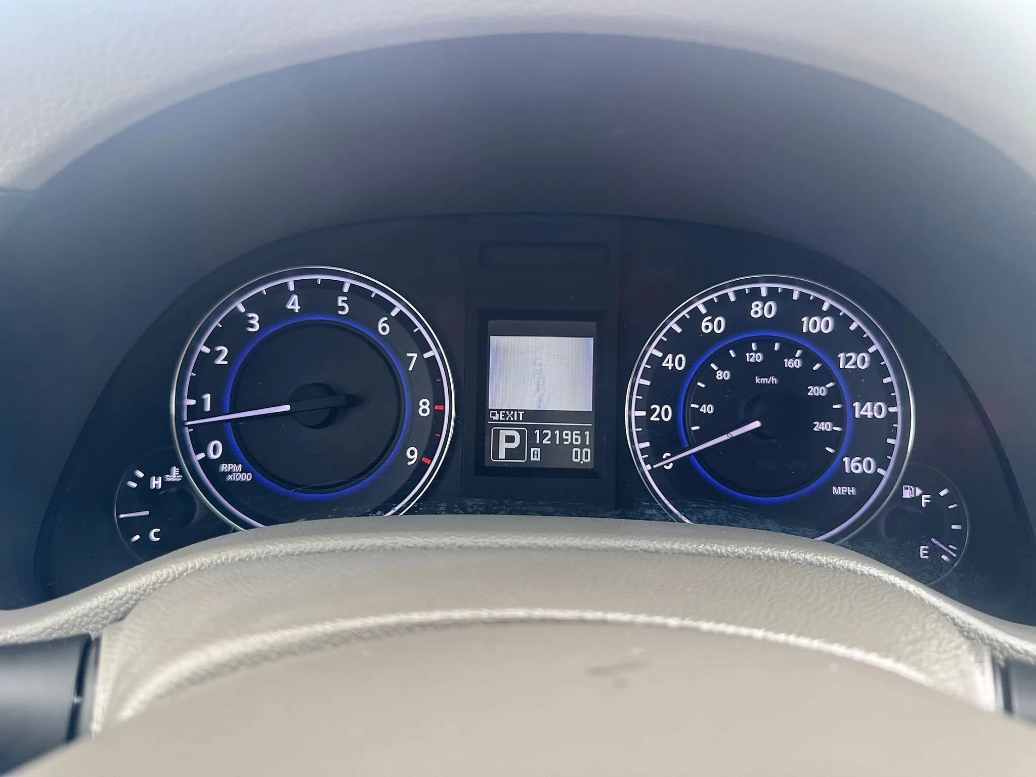 Used 2011 INFINITI G25 Journey w/ Moonroof Pkg image 26