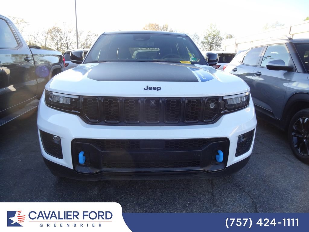 Used 2024 Jeep Grand Cherokee Trailhawk w/ Advanced Protech Group II image 2