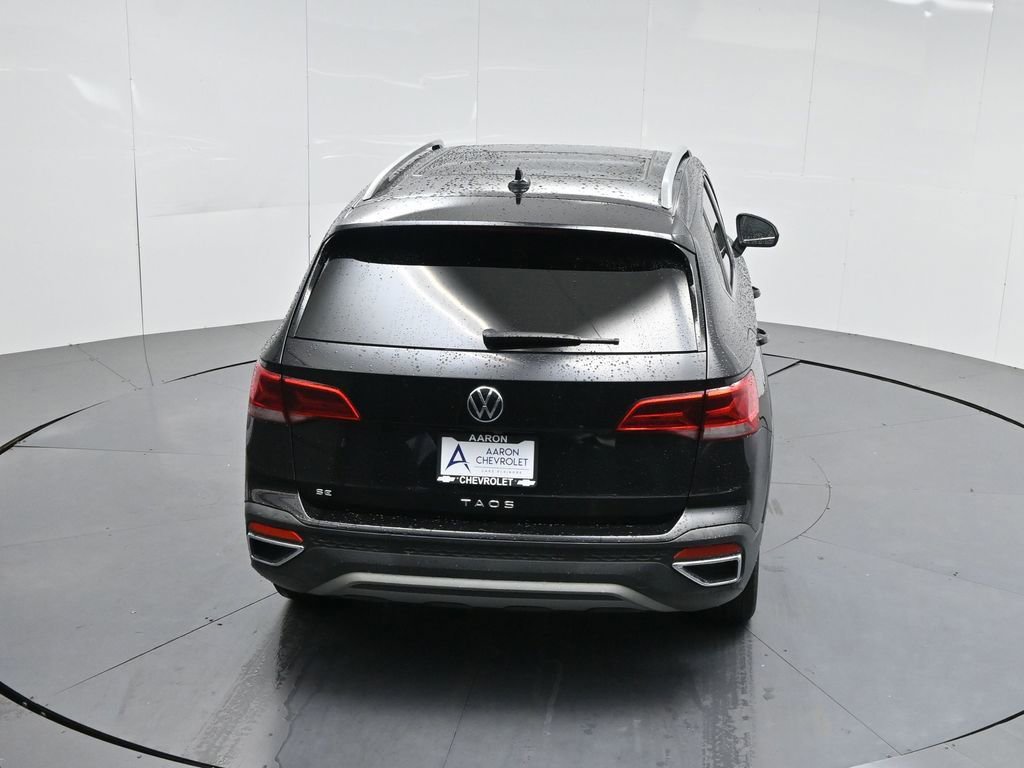 Used 2023 Volkswagen Taos SE w/ Panoramic Sunroof Package image 63