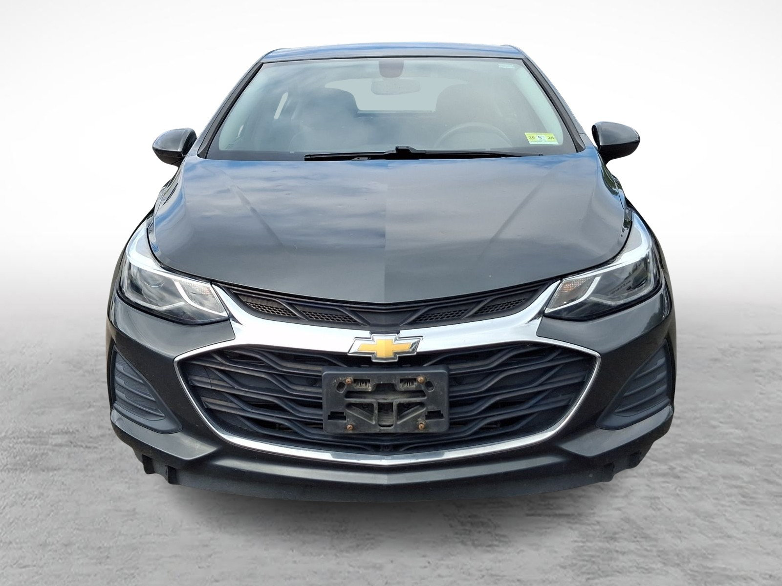 Used 2019 Chevrolet Cruze LT w/ Convenience Package FWD image 2