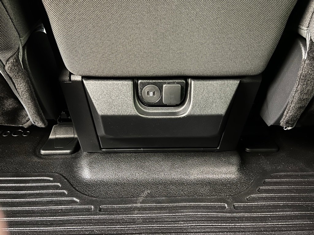 New 2026 Ford F450 XL w/ XL Chrome Package image 27