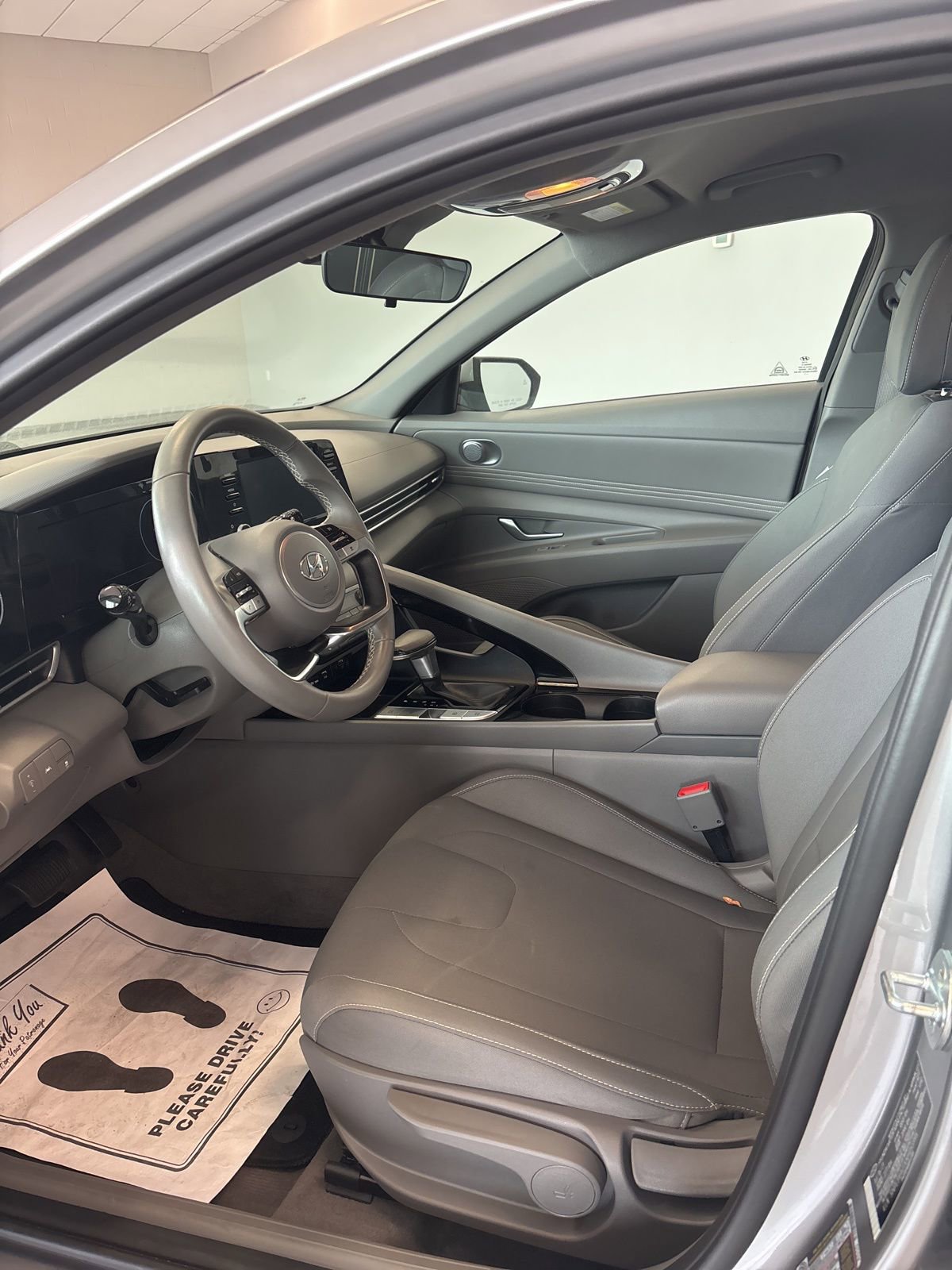 Used 2022 Hyundai Elantra SEL w/ Convenience Package image 5