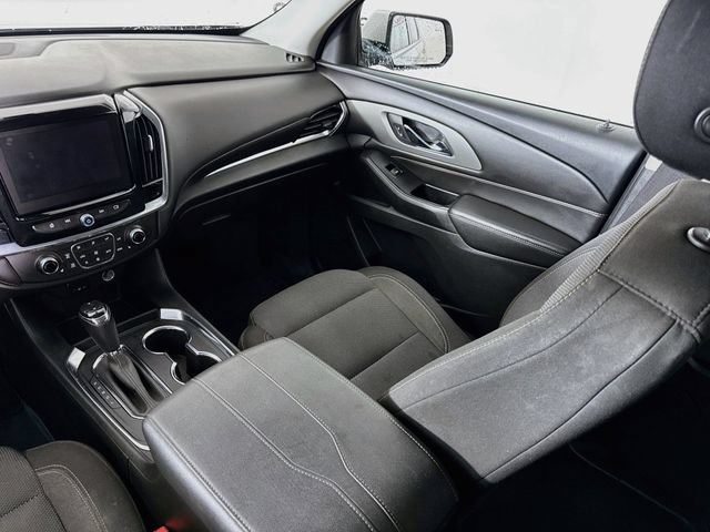 Used 2019 Chevrolet Traverse LT FWD image 23