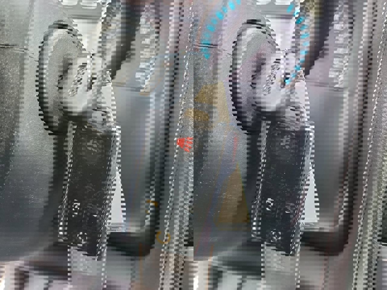 Used 2018 GMC Sierra 1500 SLT image 24