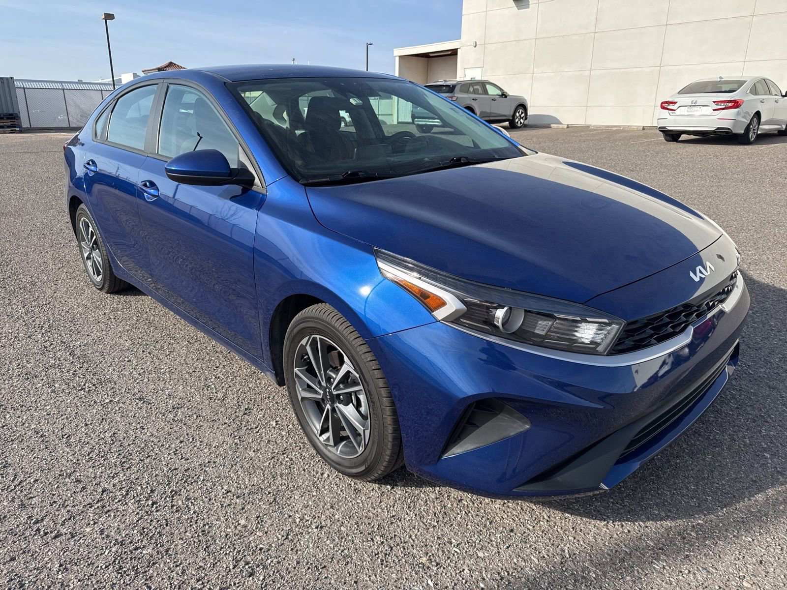 Used 2024 Kia Forte LXS image 3