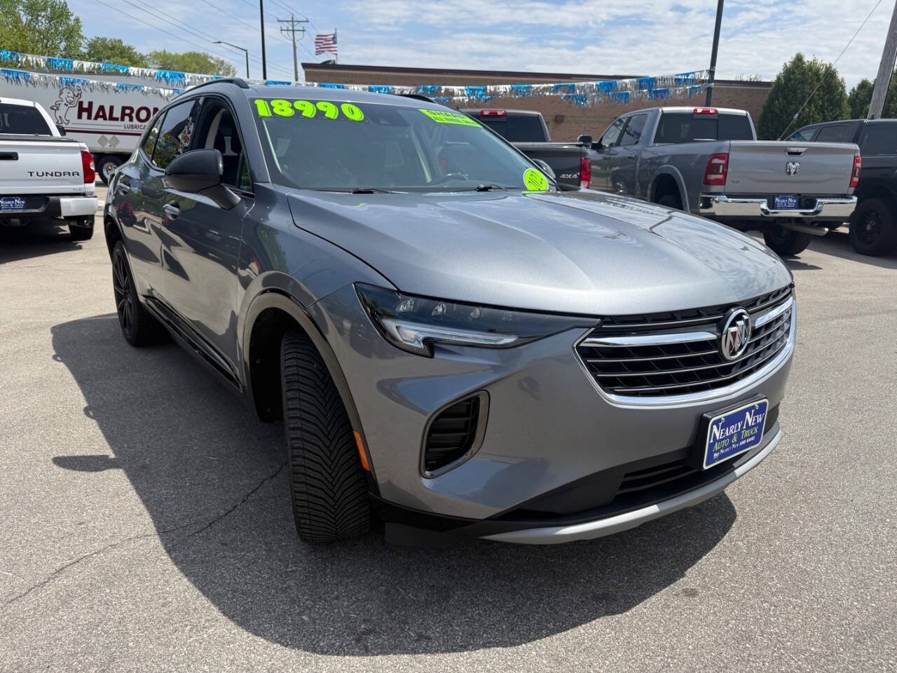 Used 2022 Buick Envision Essence w/ Sport Touring Package AWD/4WD image 4